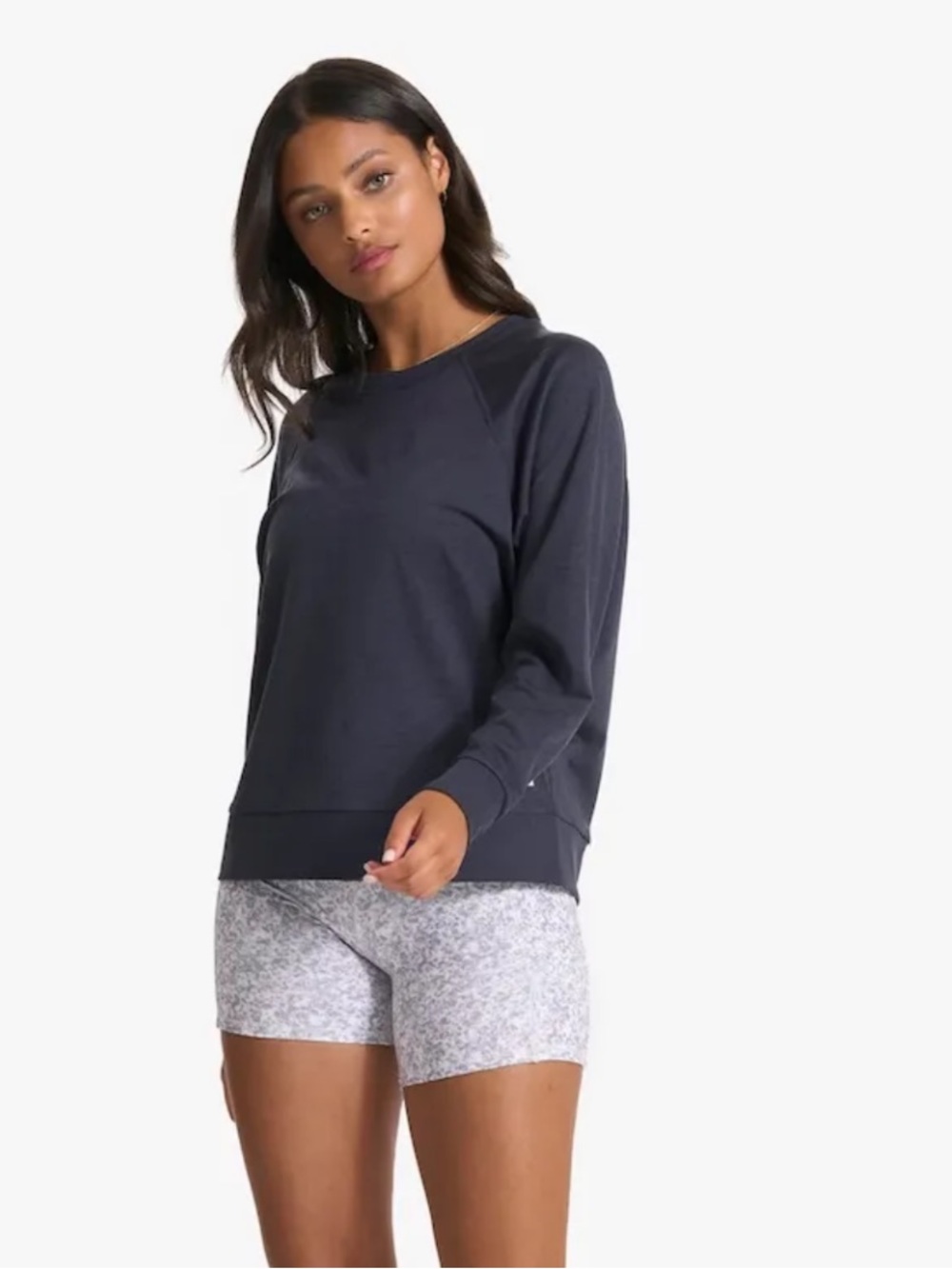 Vuori Crewneck Sweatshirt in Midnight